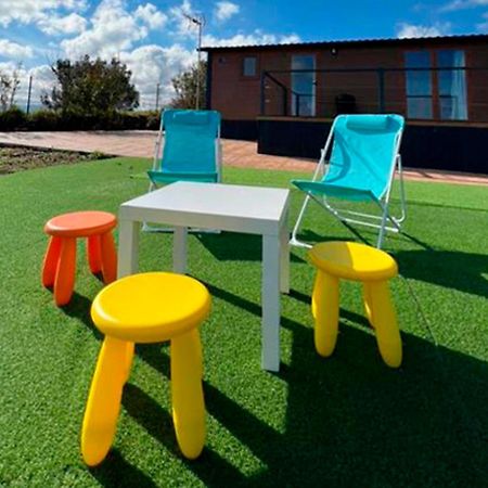 Apartamentos Via Street 3000 Hinojedo Zewnętrze zdjęcie